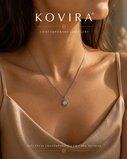 Colar Delicate Hexágono com Zircónia